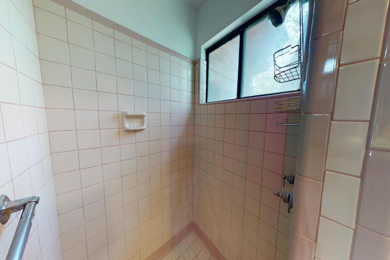 Shamrock Cottage Ingram エクステリア 写真