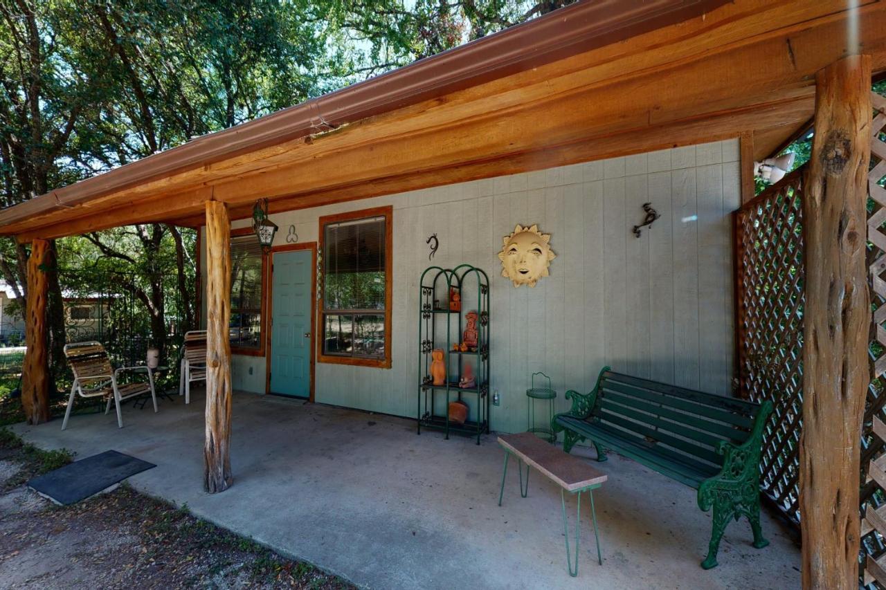 Shamrock Cottage Ingram エクステリア 写真